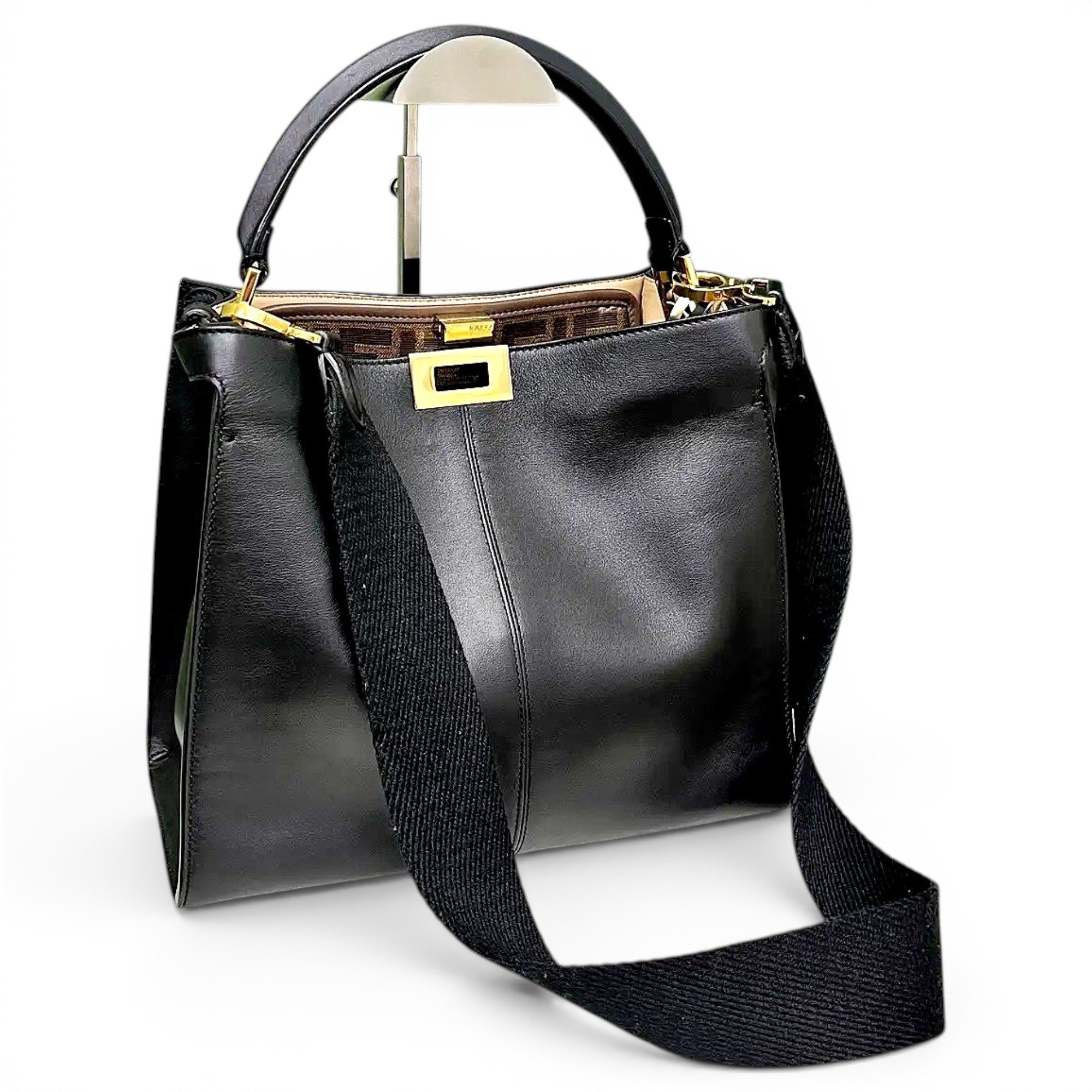 Peekaboo leather handbag