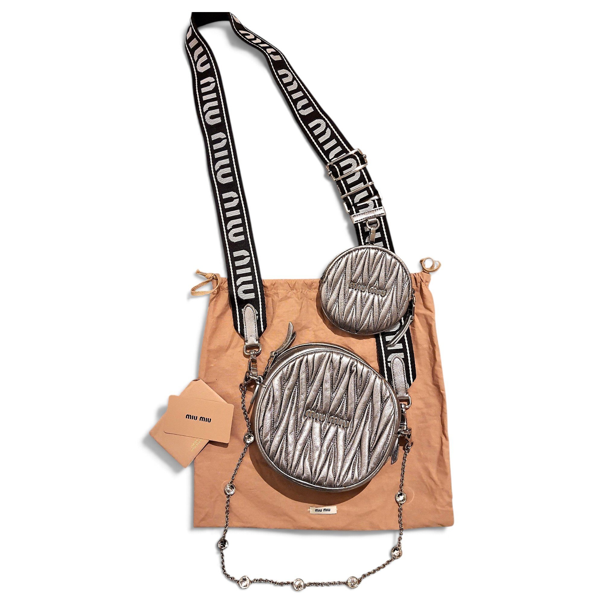 Matelassé leather crossbody bag
