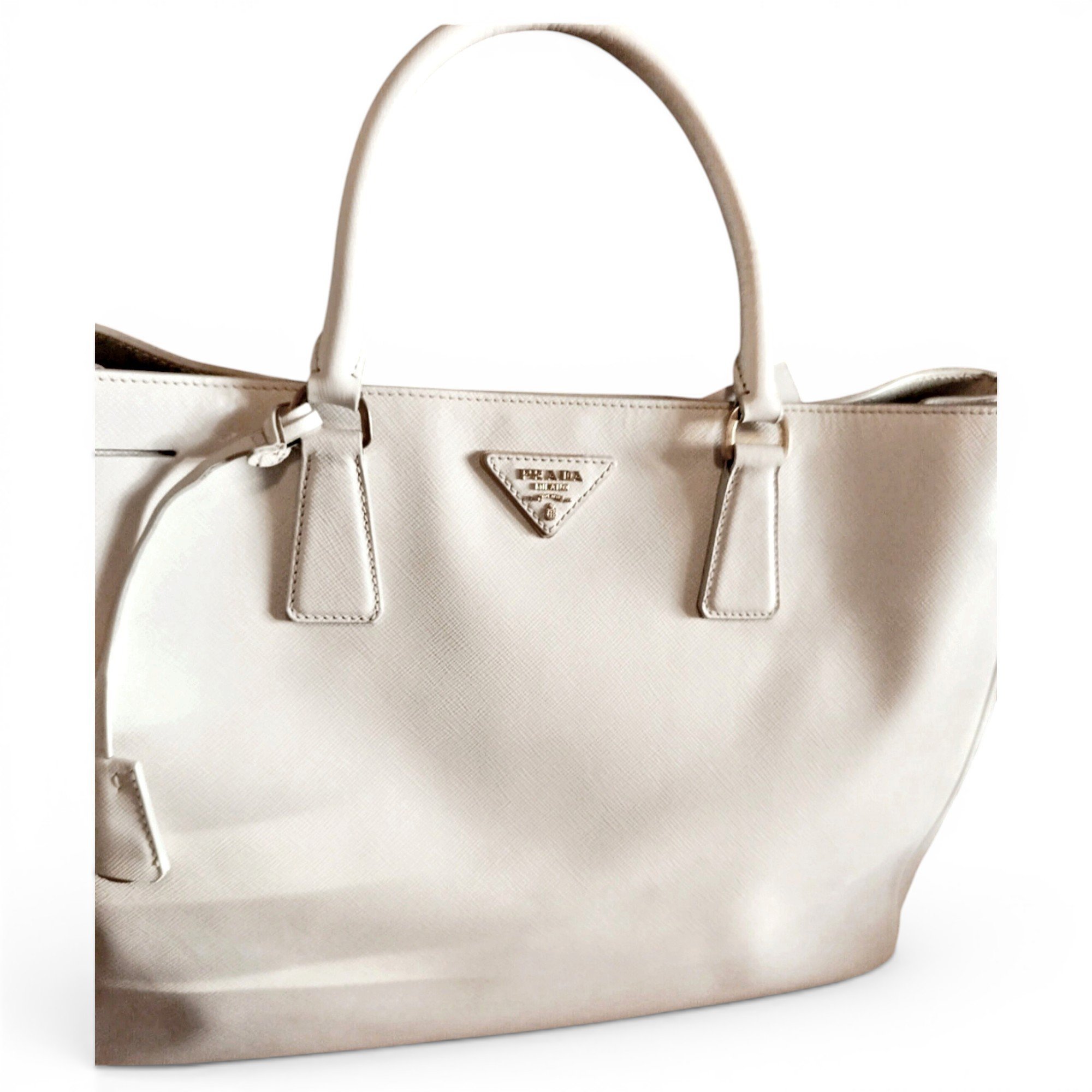 Bibliothèque leather tote