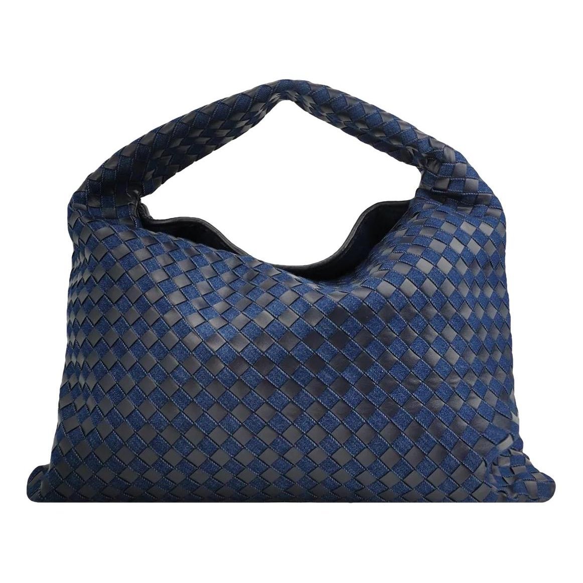 Leather bag