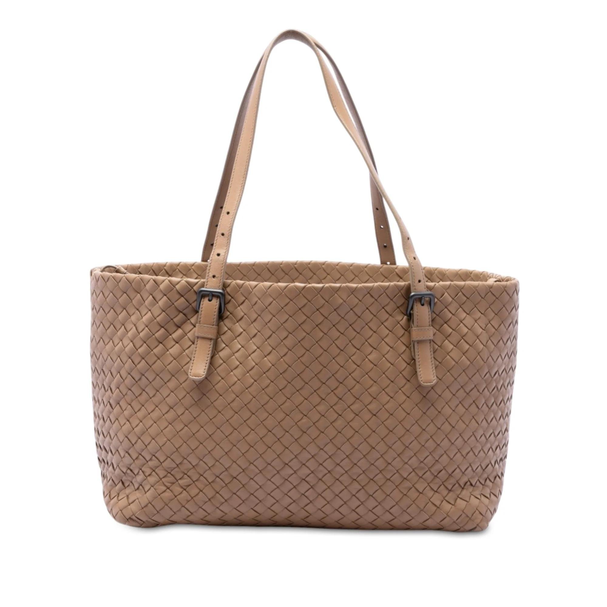 Leather tote