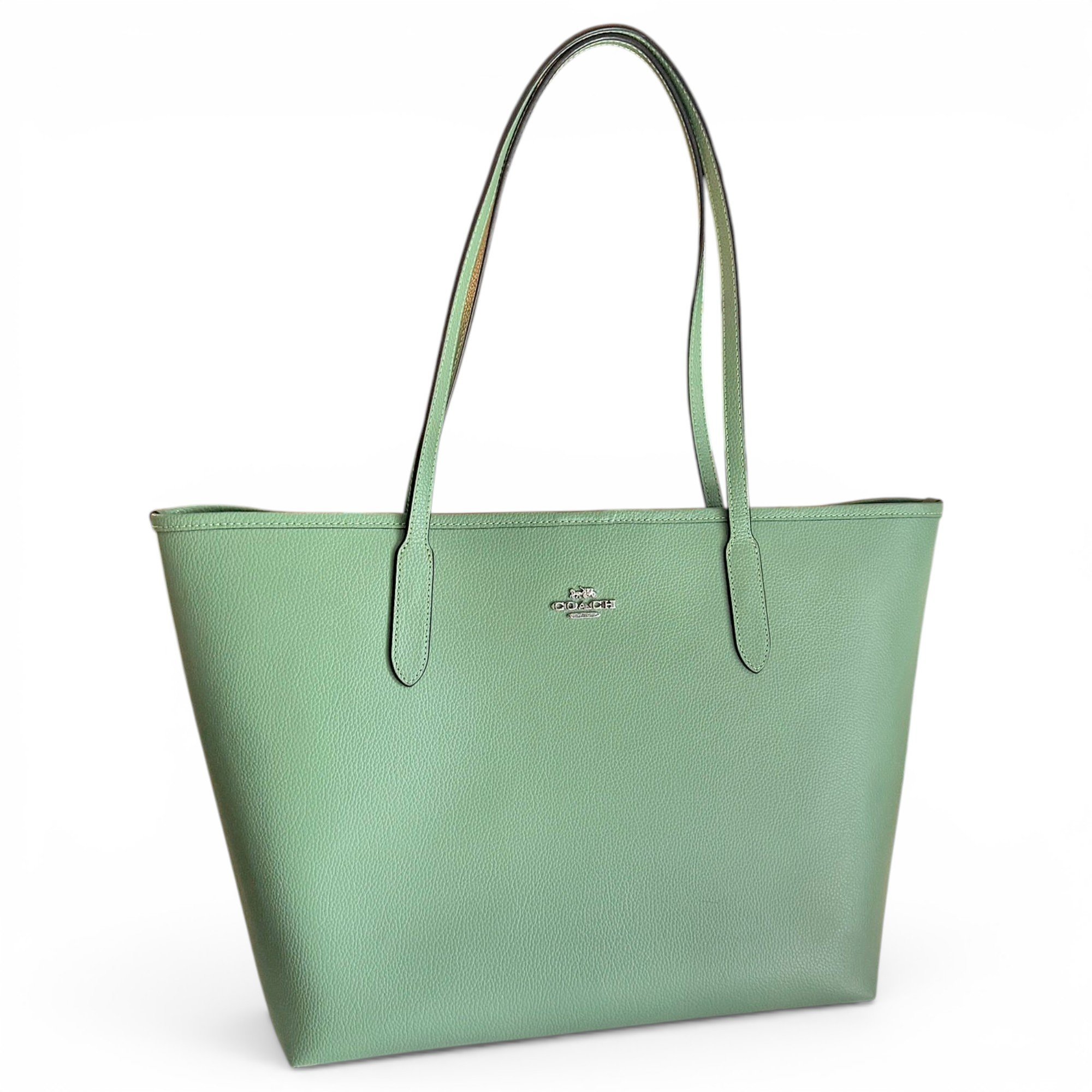 Leather tote