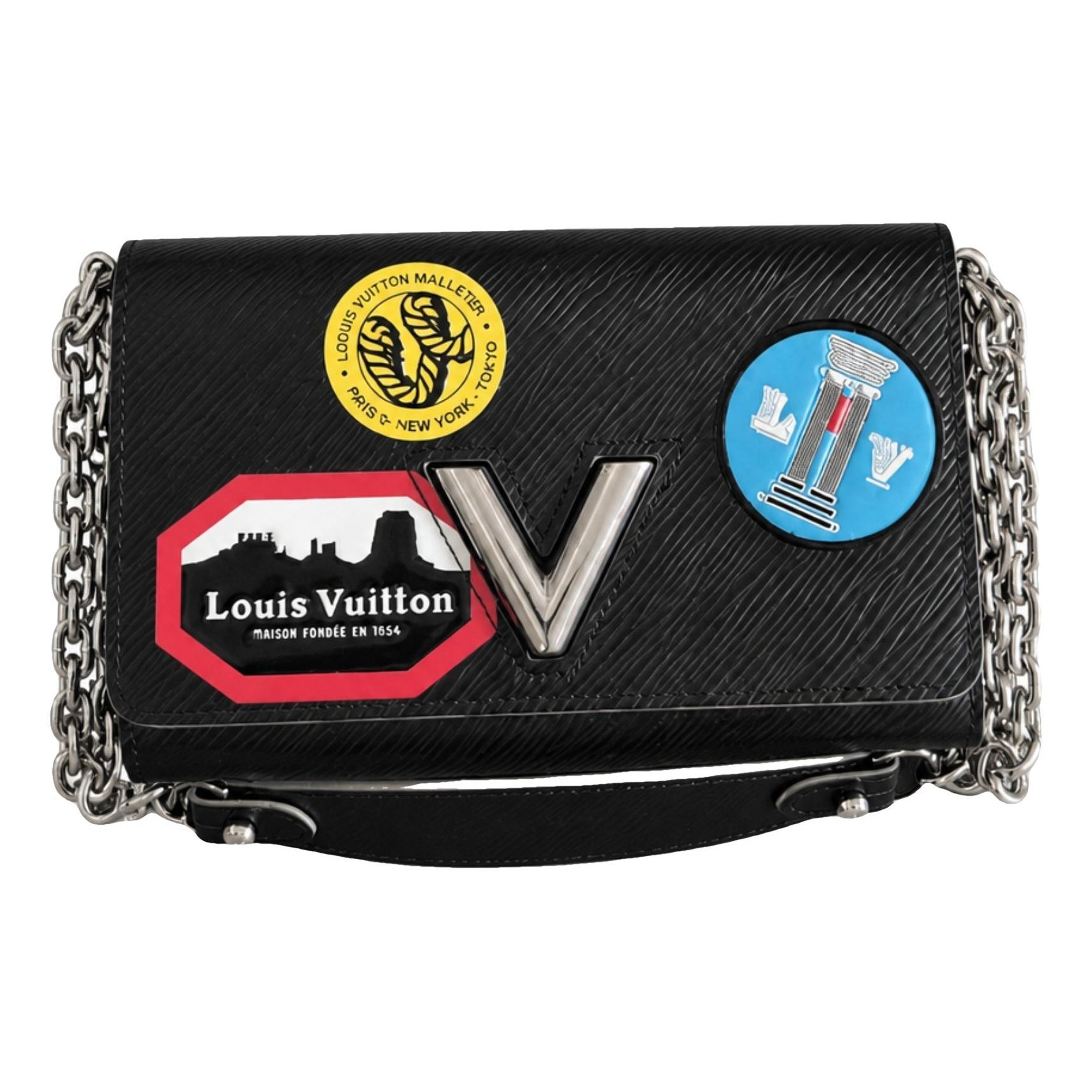 Twist Long Chain Wallet leather crossbody bag