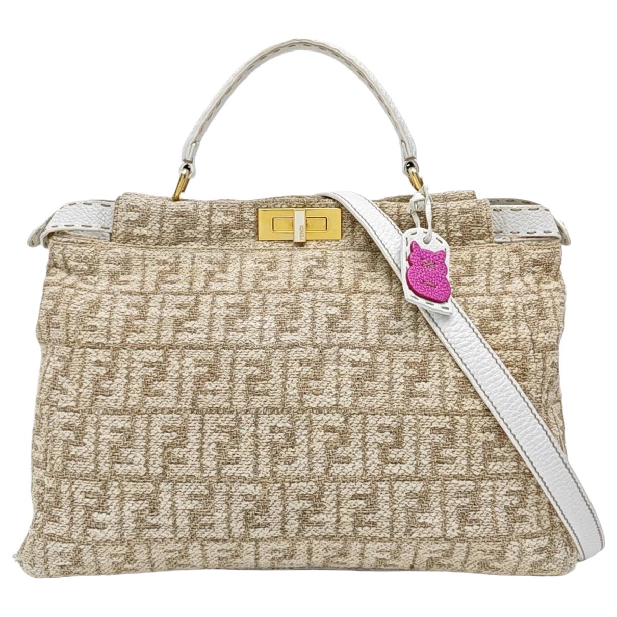 Peekaboo cloth handbag