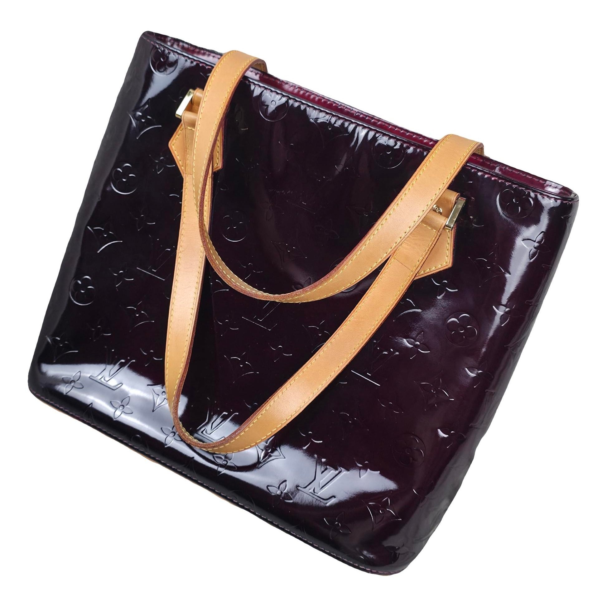 Houston patent leather handbag