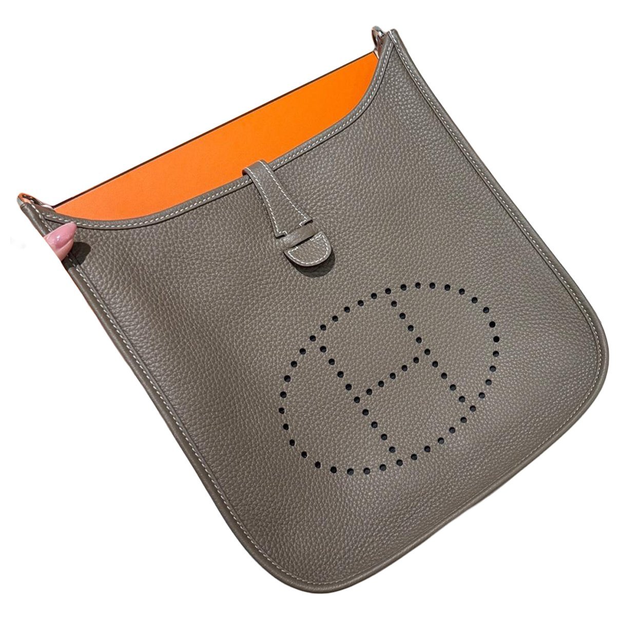 Evelyne leather handbag