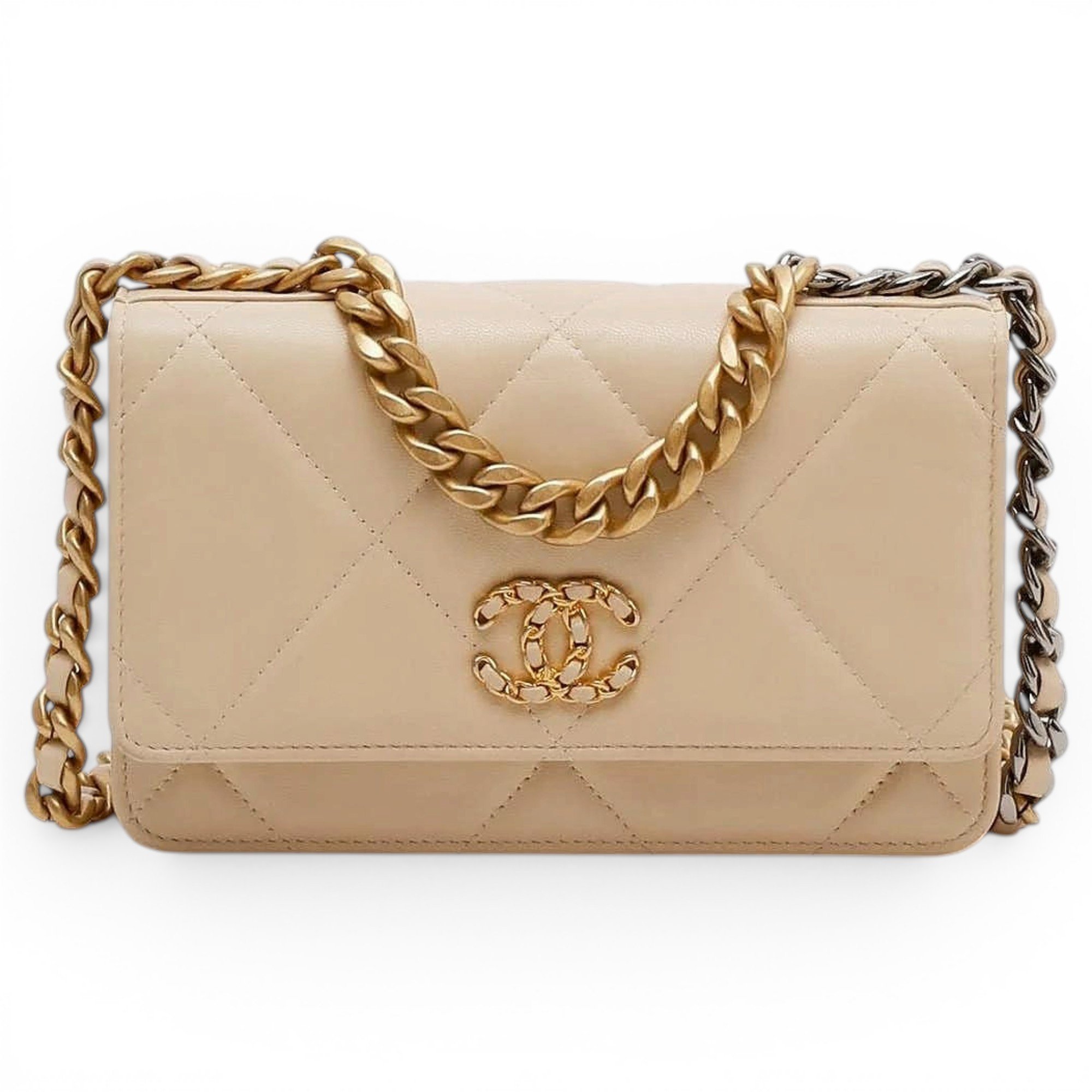 Chanel 19 leather crossbody bag
