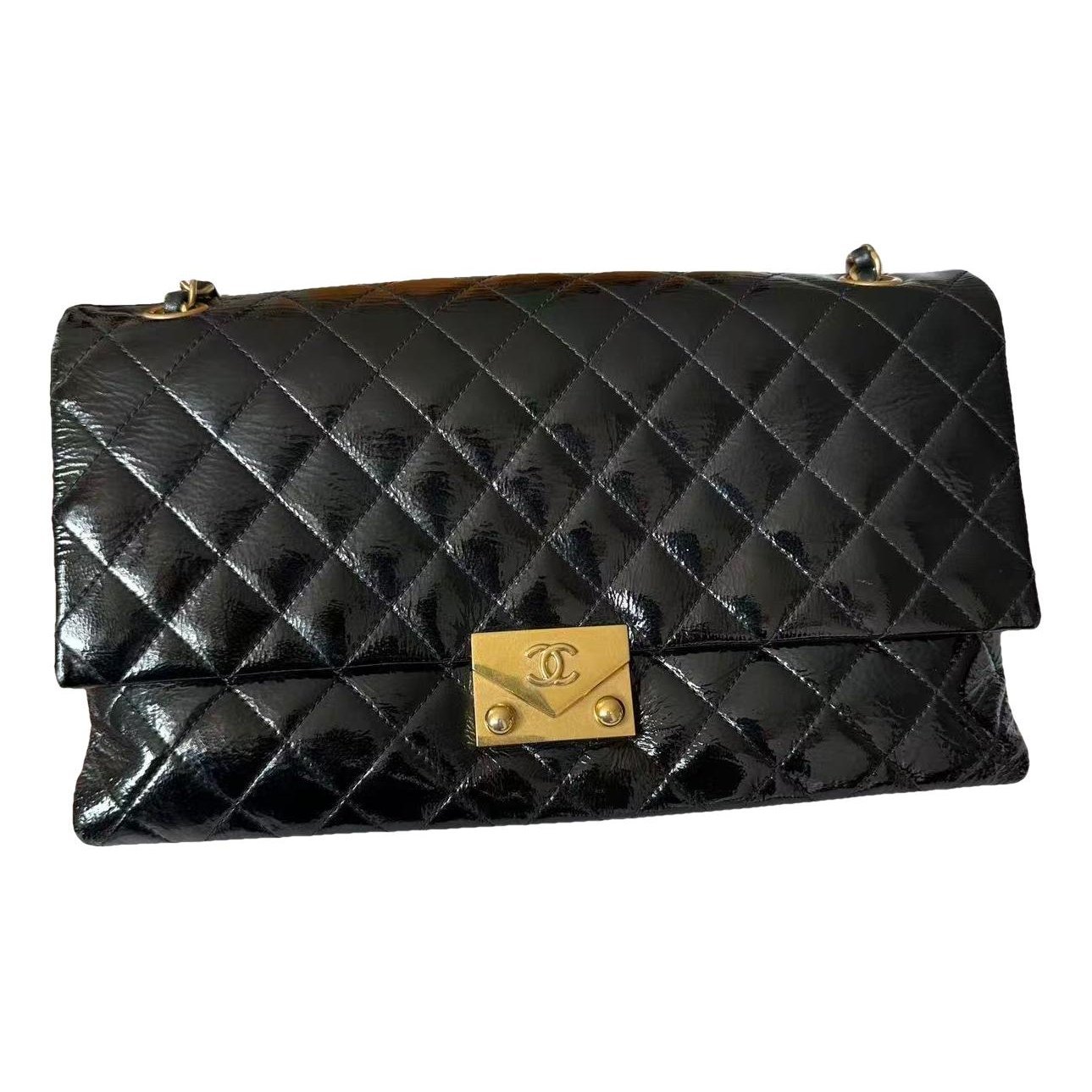 Patent leather handbag