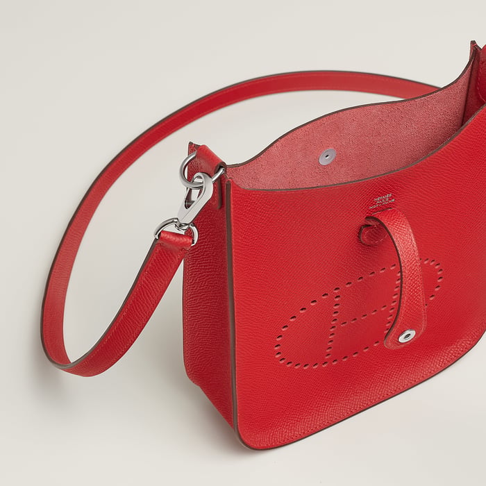 Rouge Radieux Evelyne 16 Sellier Bag