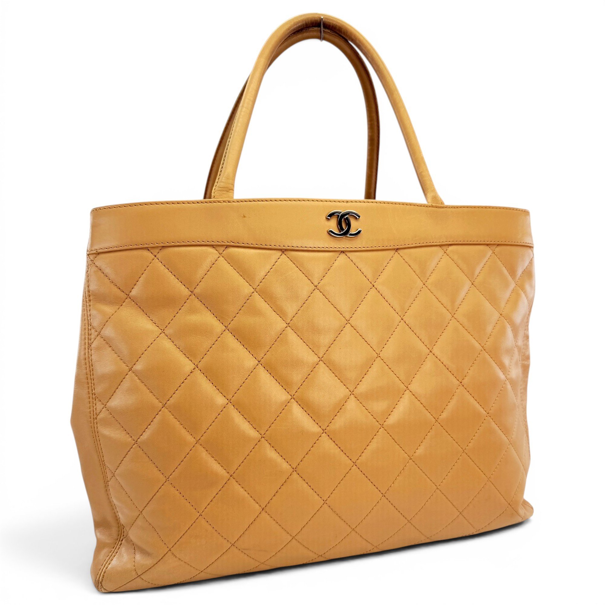 Leather tote