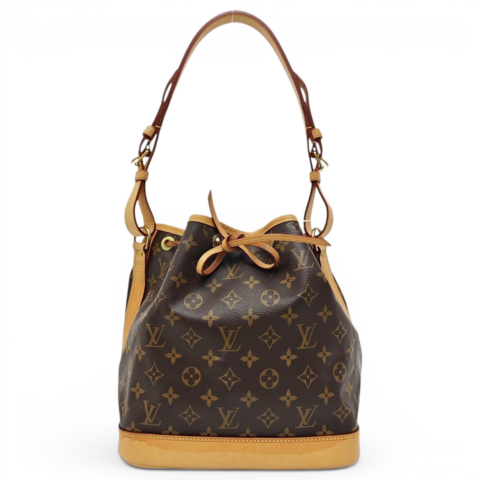 Nano Noé leather handbag