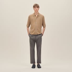Short-sleeve straight cut shirt