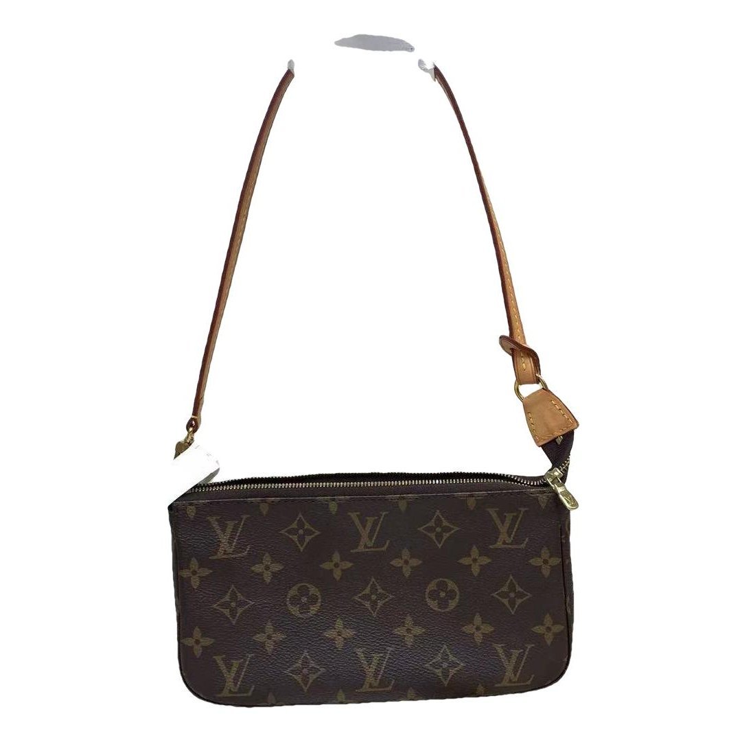 Pochette Accessoire leather handbag