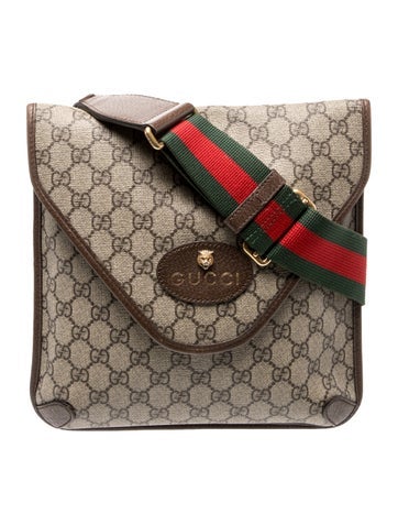 GG Supreme Messenger Bag