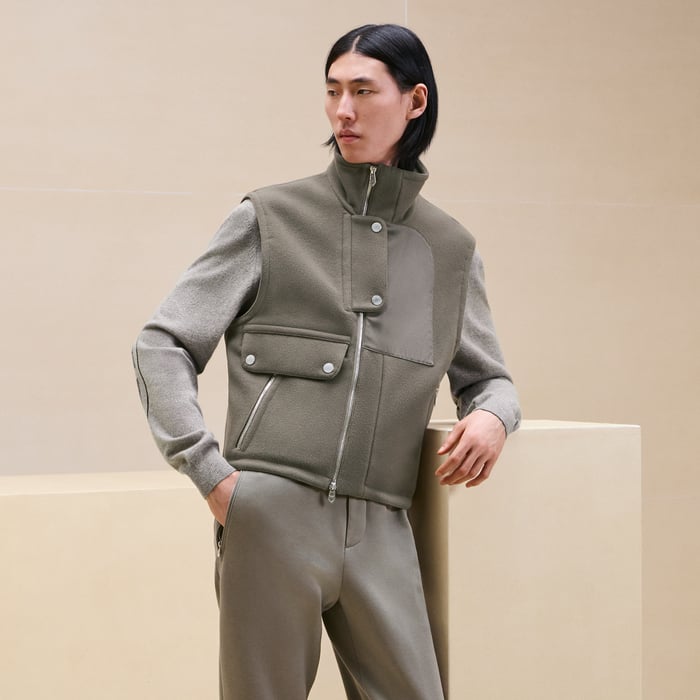 Basalte "Poche a Cheval" Vest