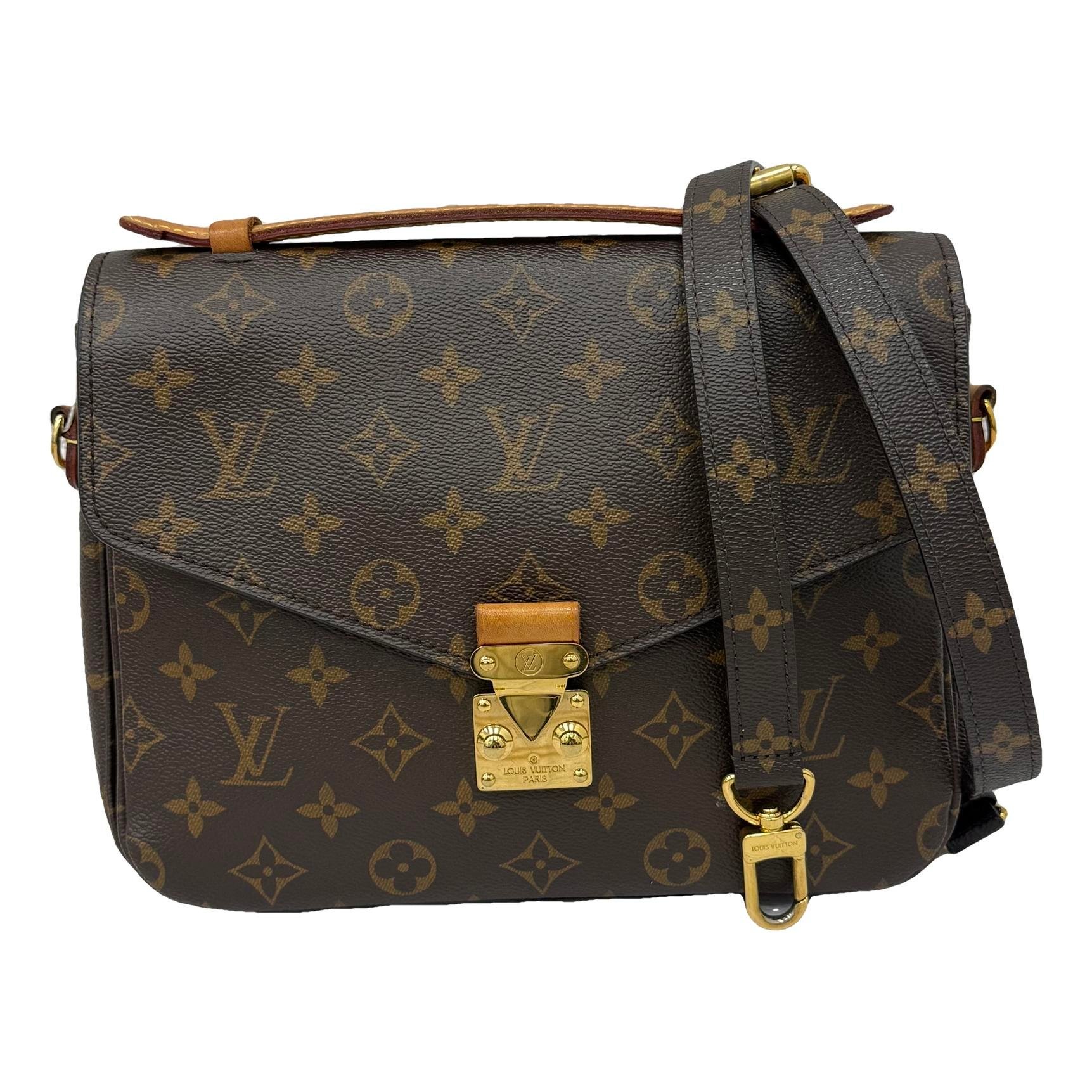 Metis leather handbag