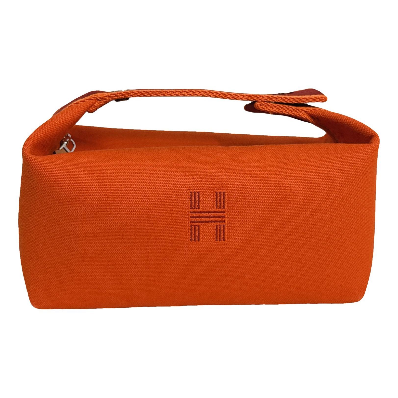 Bride à brac vanity case