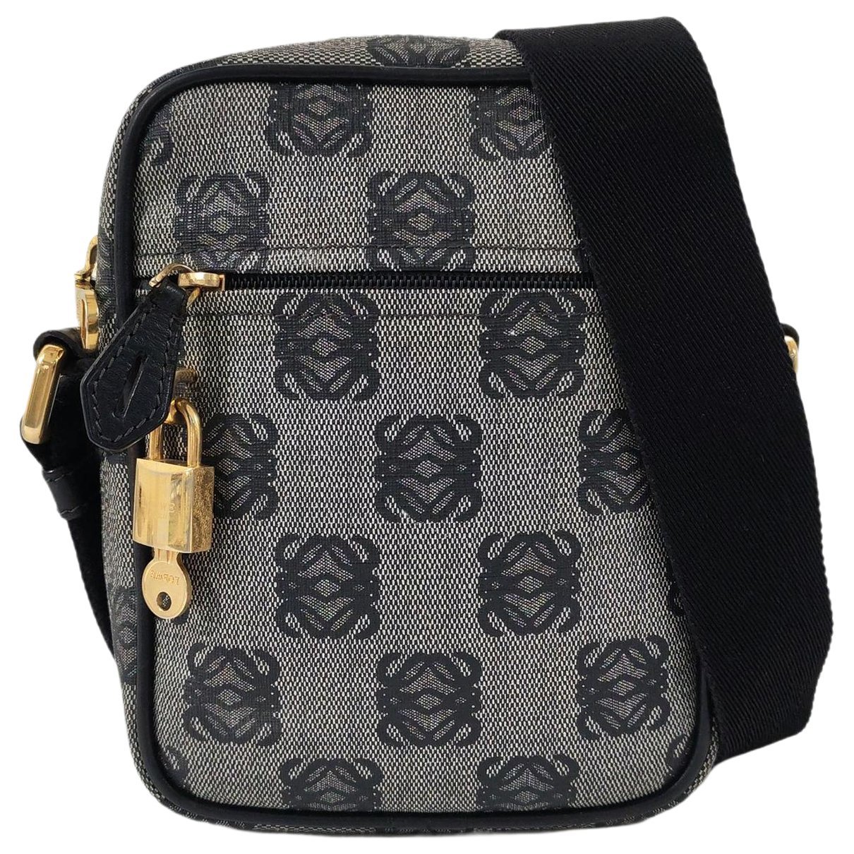 Cloth crossbody bag