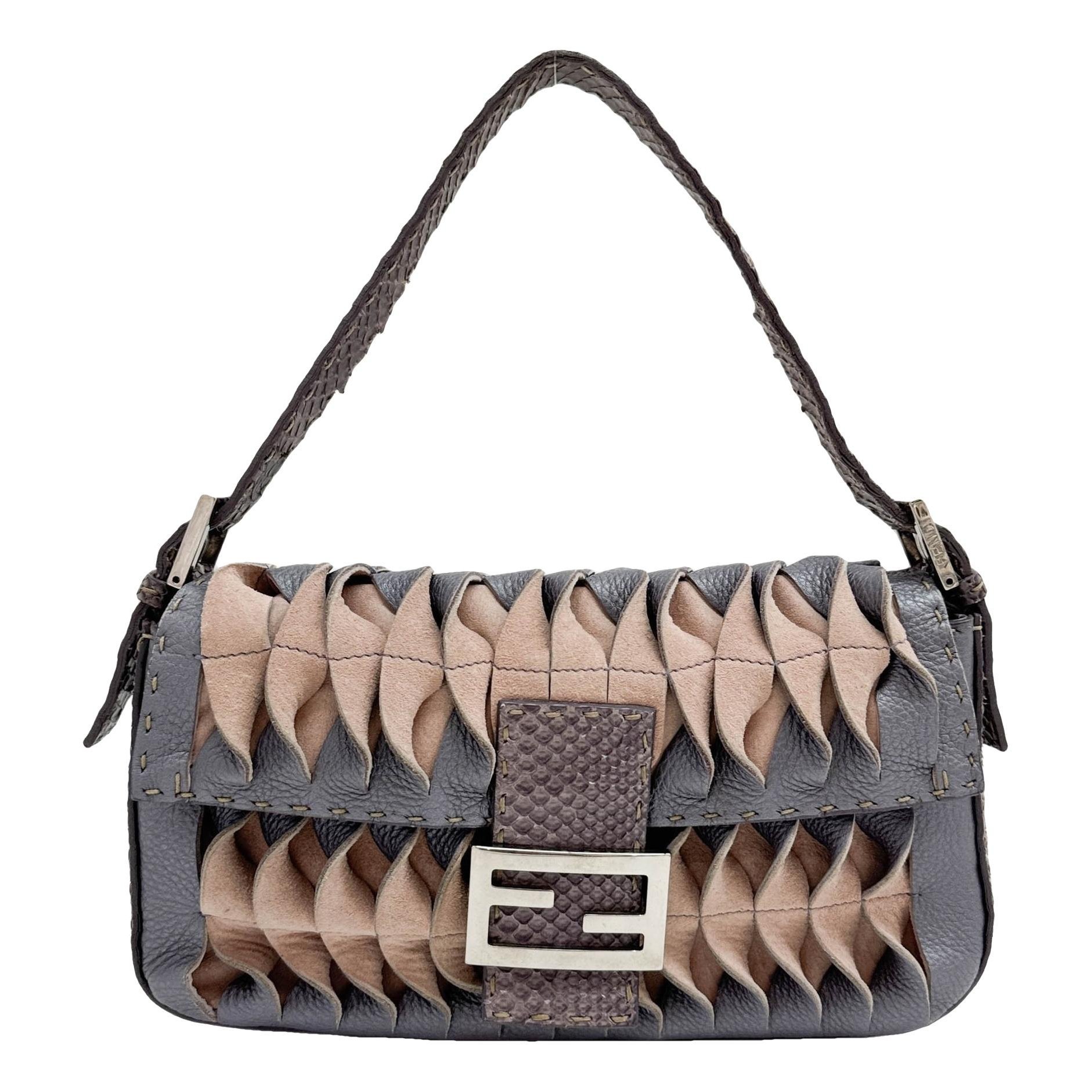 Baguette leather handbag