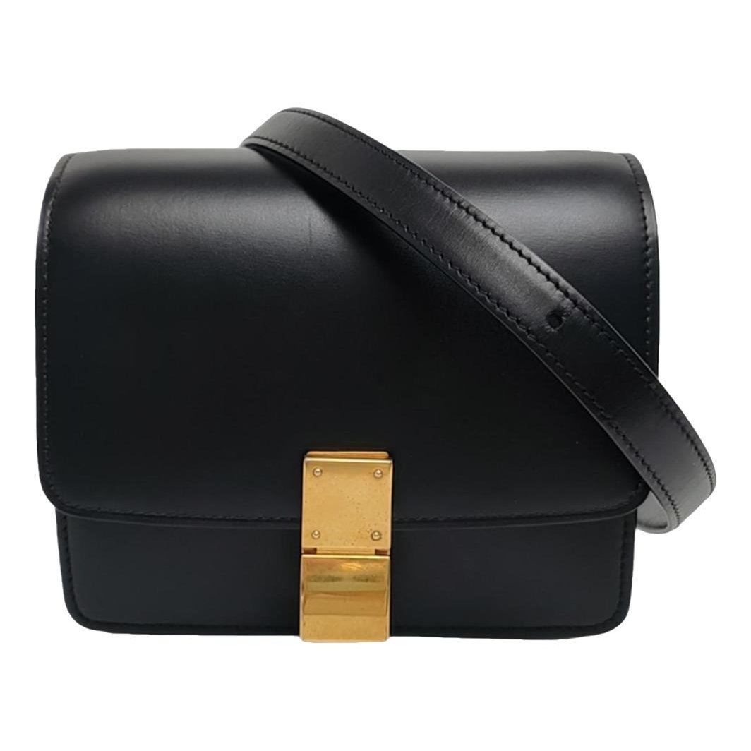 Classic leather crossbody bag