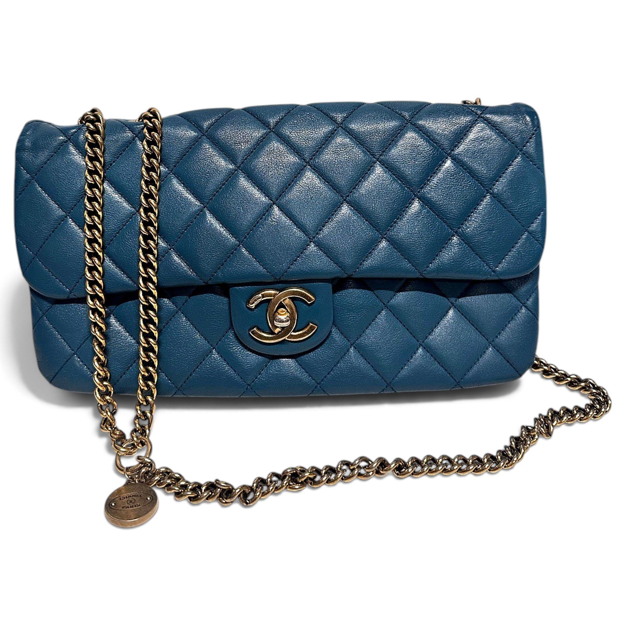 Timeless/Classique leather crossbody bag