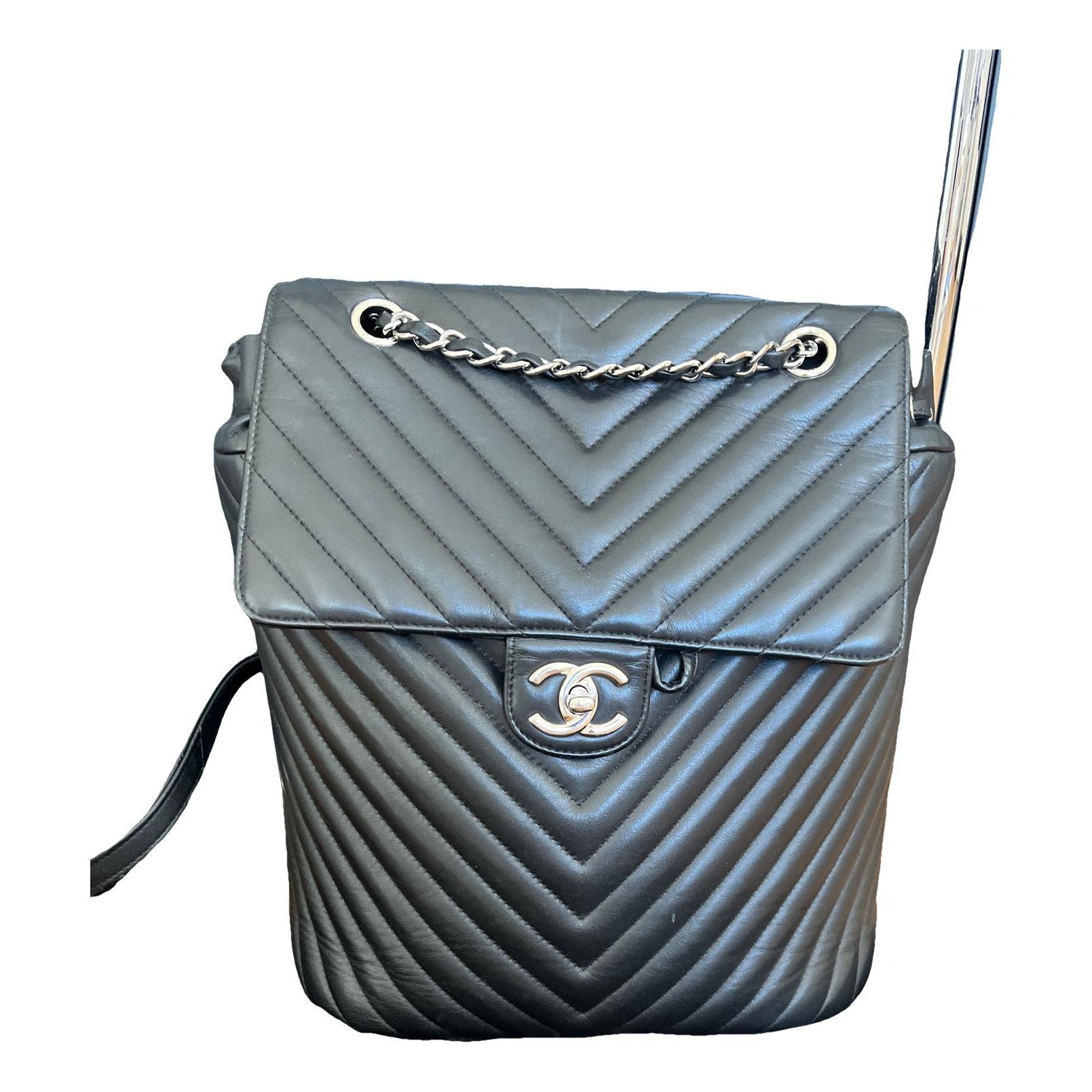 Urban Spirit leather backpack