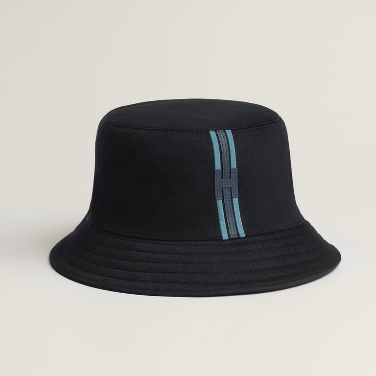 Fred H Stripe 버킷 햇