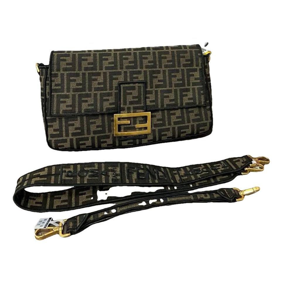 Baguette cloth handbag