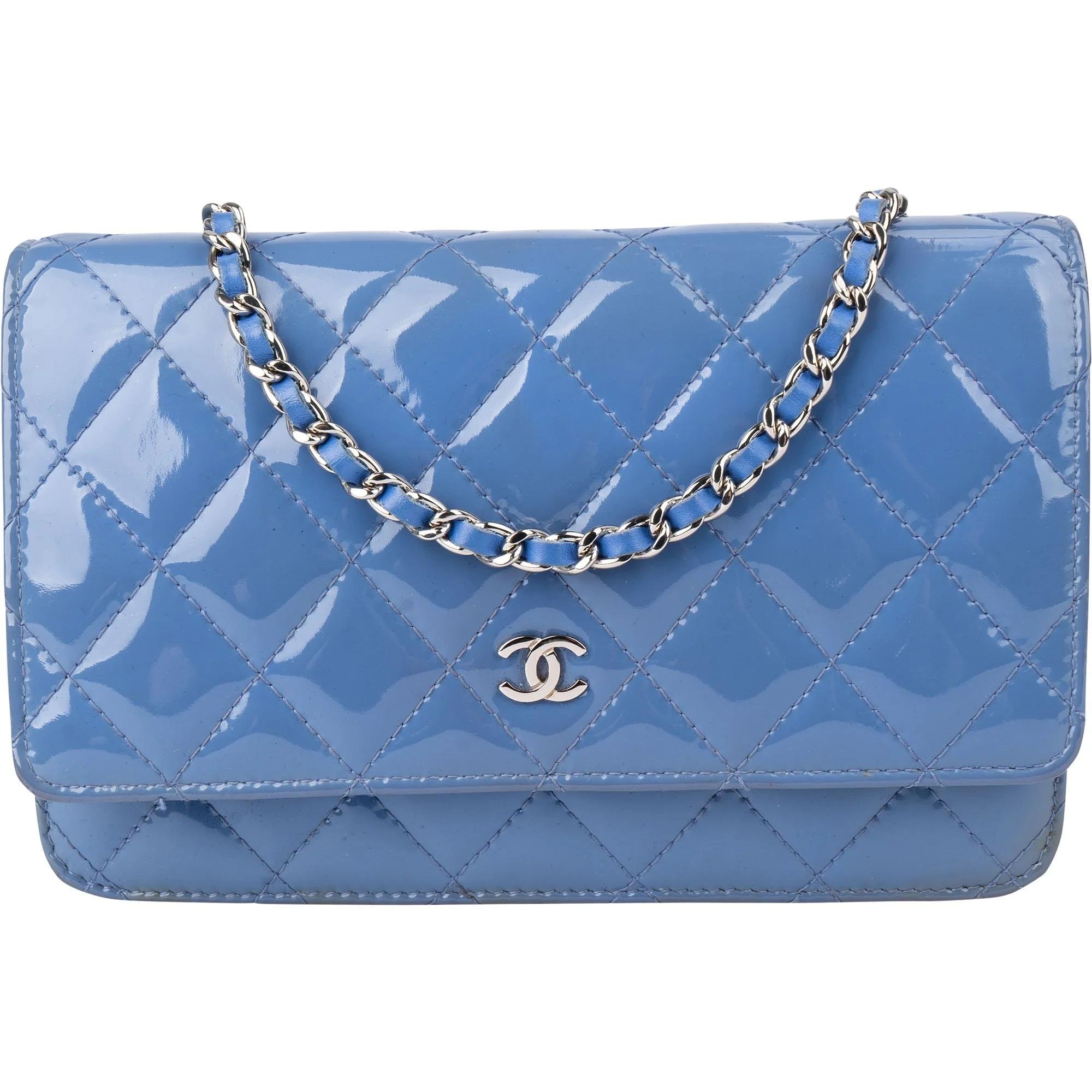 Wallet On Chain Timeless/Classique patent leather crossbody bag