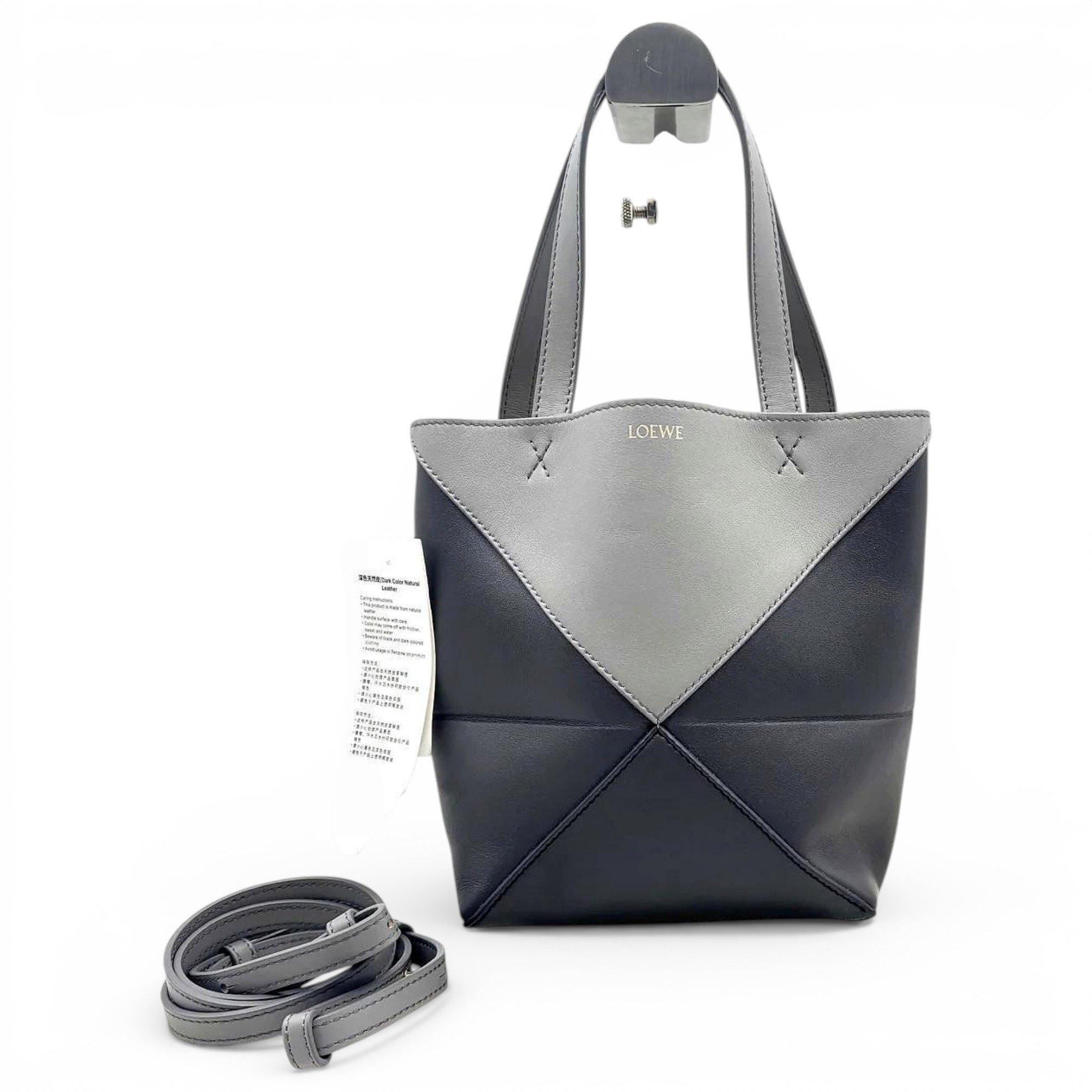 Leather tote