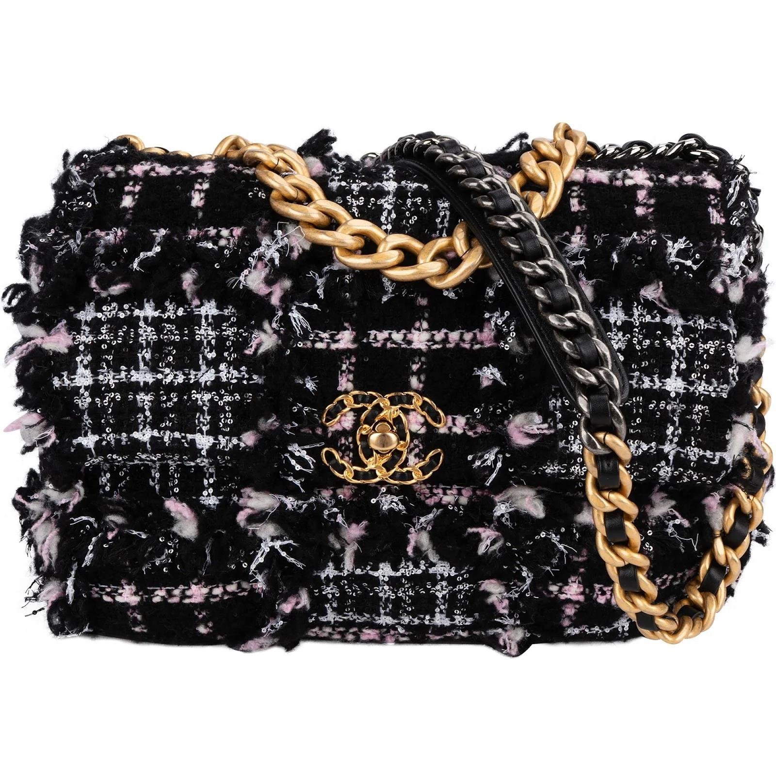 Chanel 19 tweed crossbody bag
