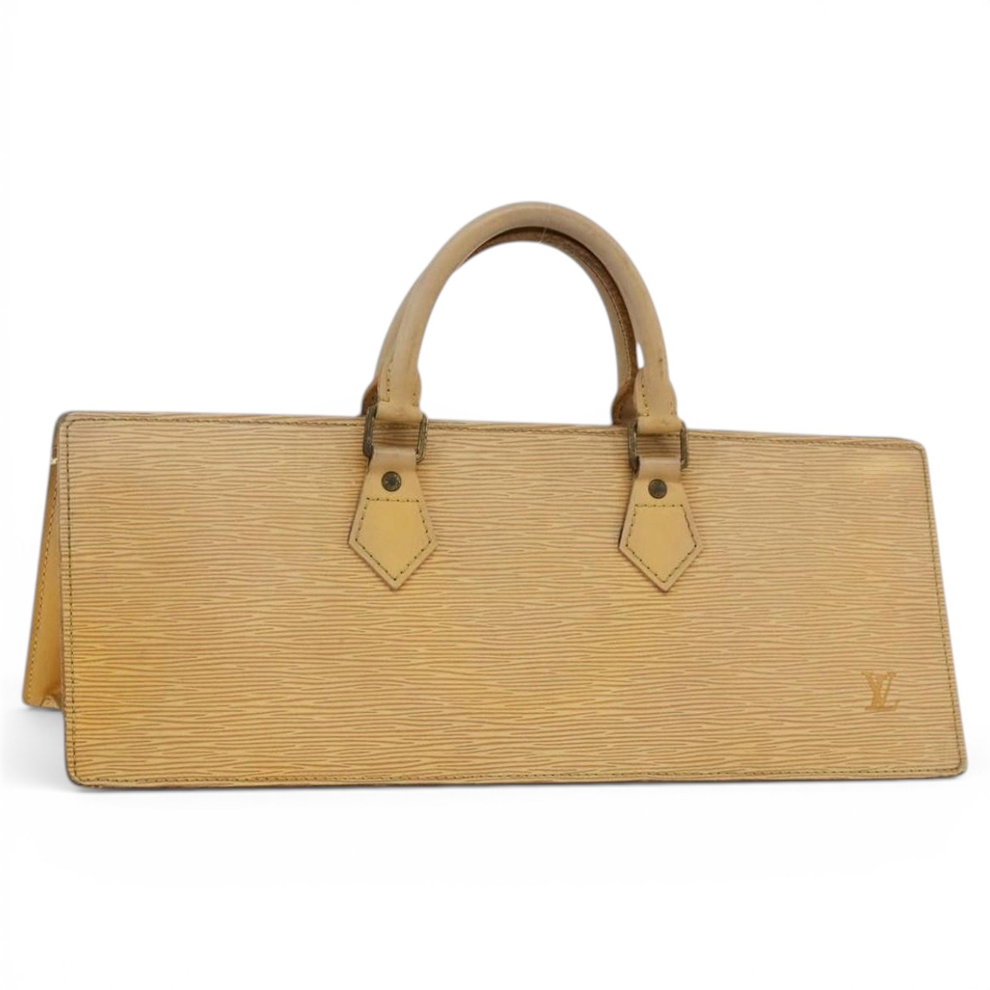 Triangle leather handbag