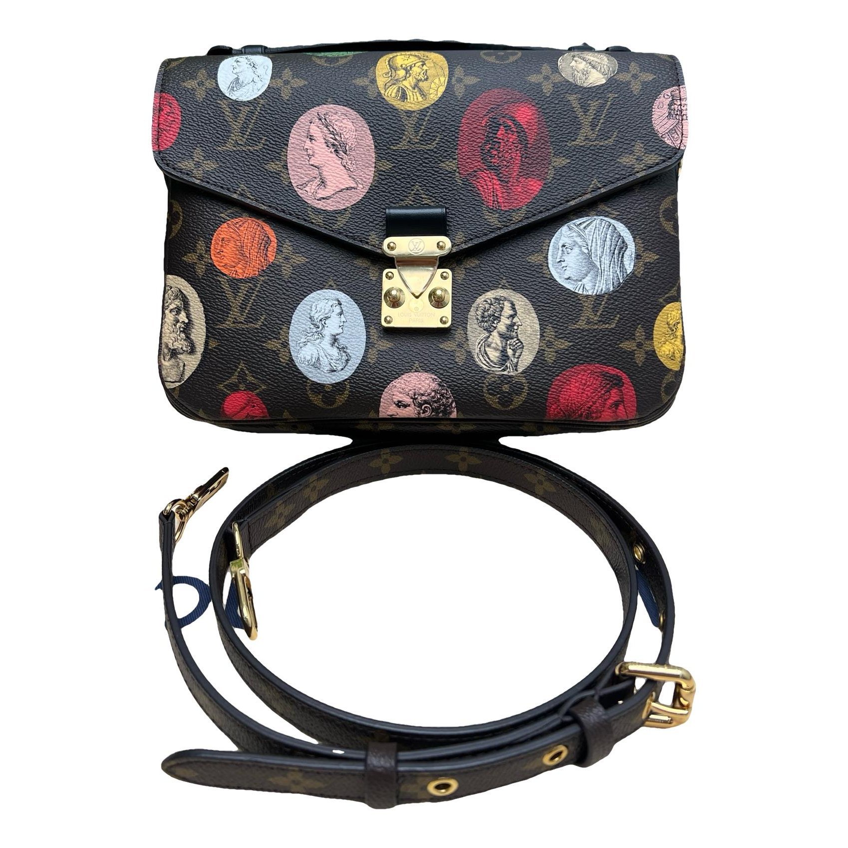 Metis leather handbag