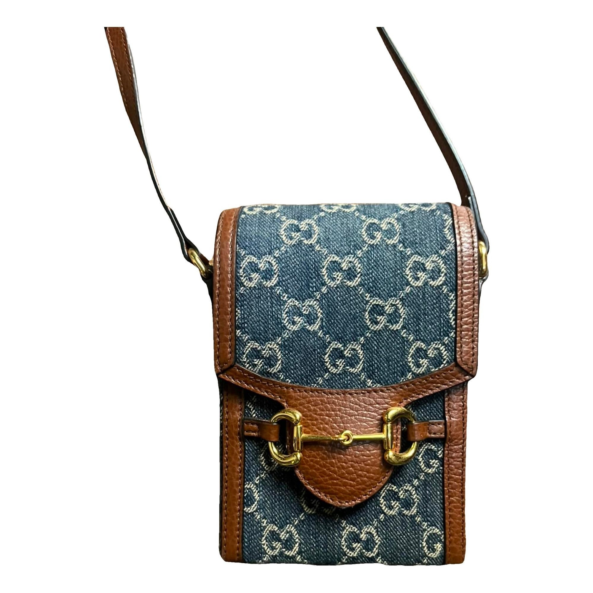 Cloth clutch bag