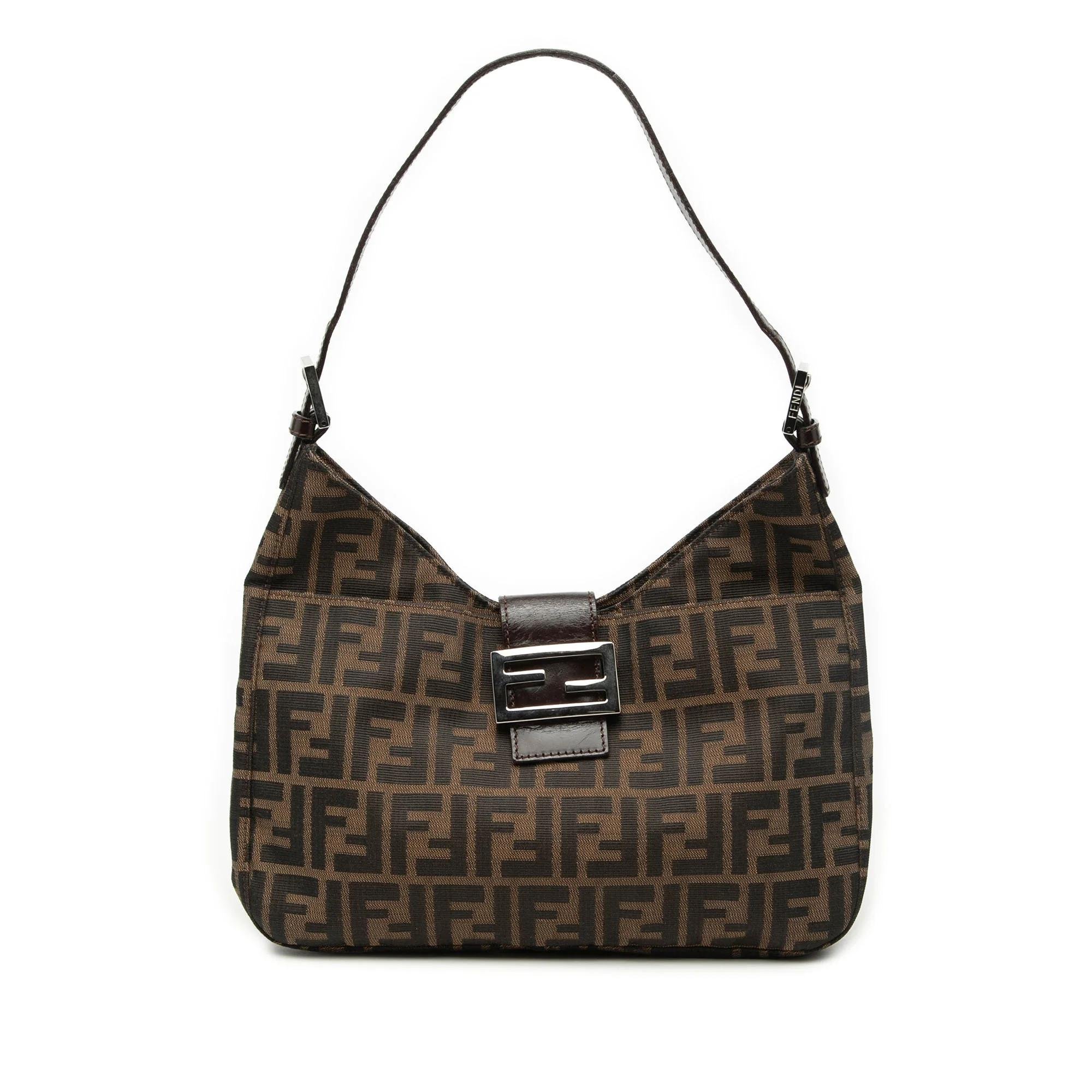 Pocket leather handbag
