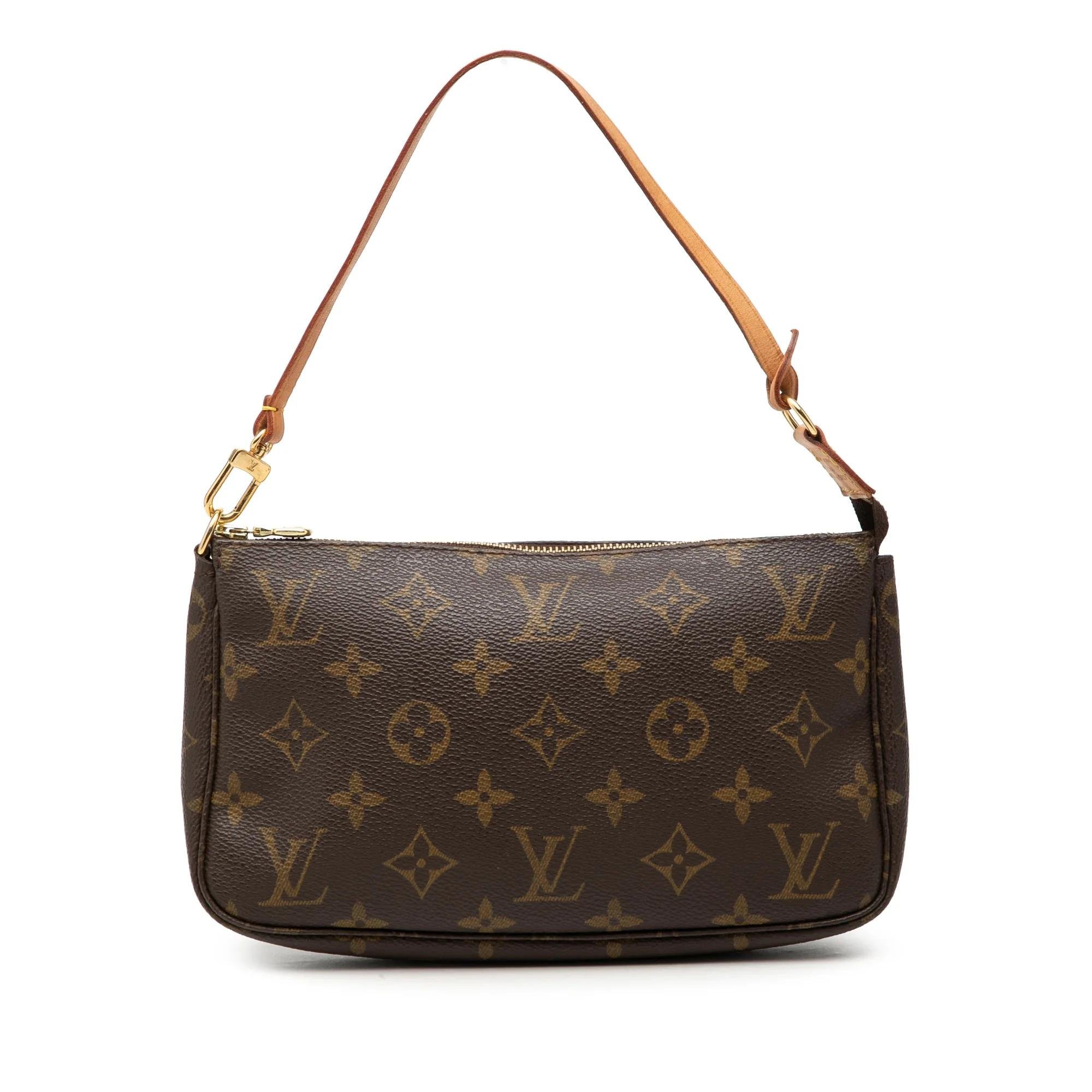 Pochette Accessoire leather handbag