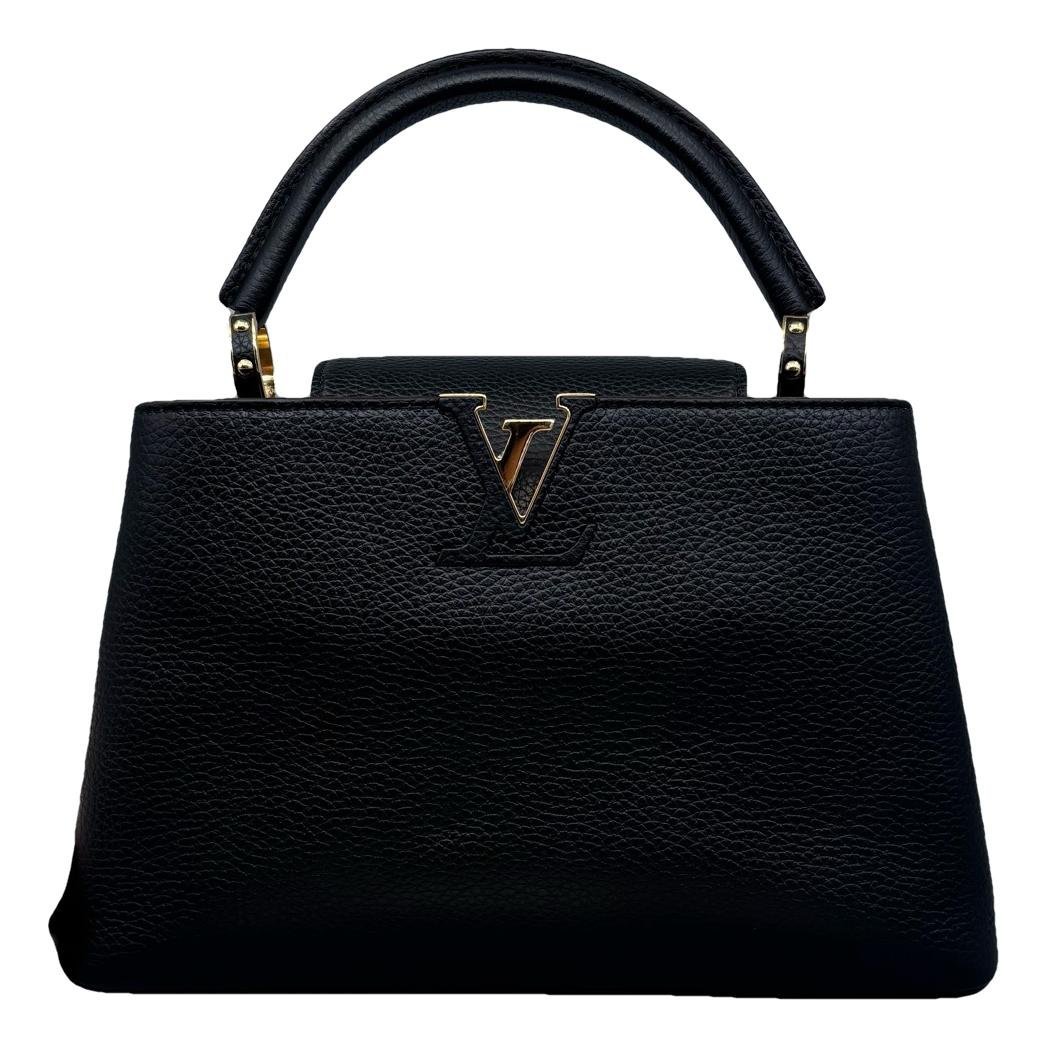 Capucines leather handbag