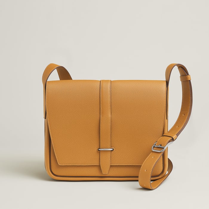 Naturel Sable Steve Light Junior Messenger Bag