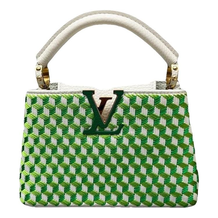 Capucines leather handbag