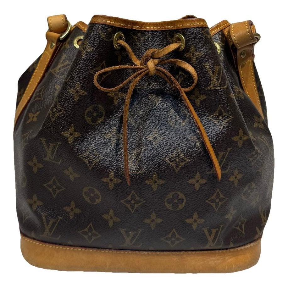 Nano Noé leather handbag