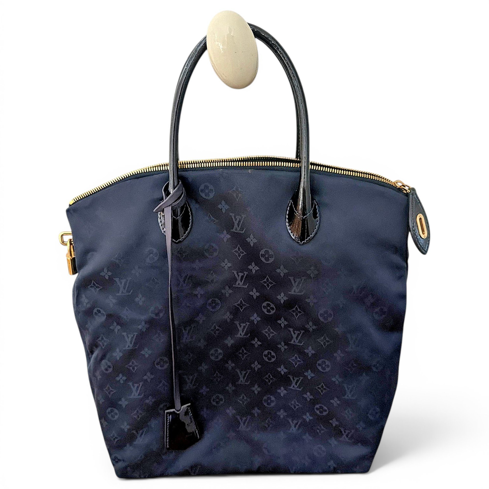 Tote