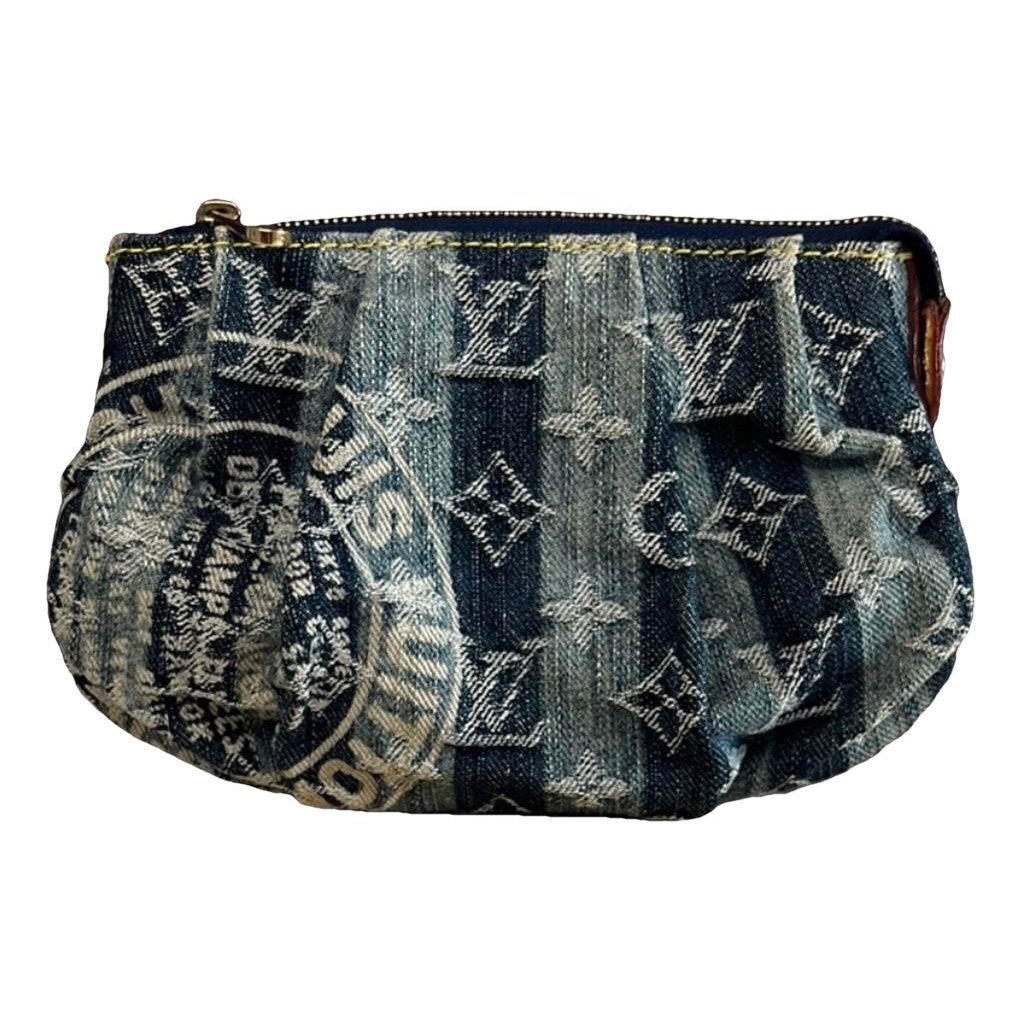 Clutch bag