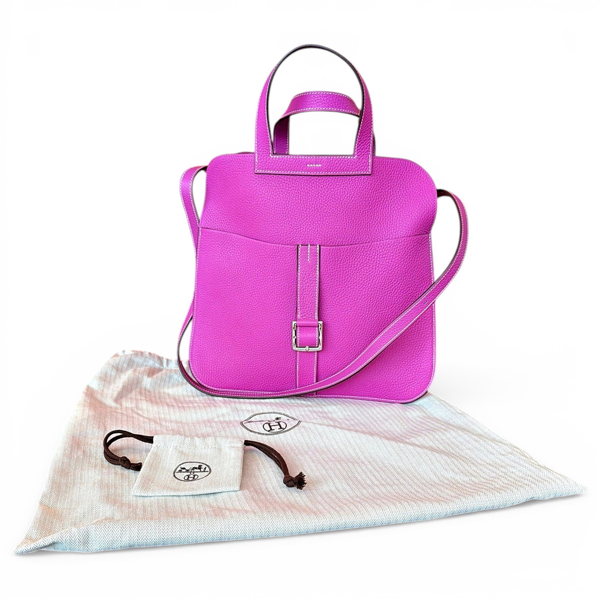 Halzan leather handbag