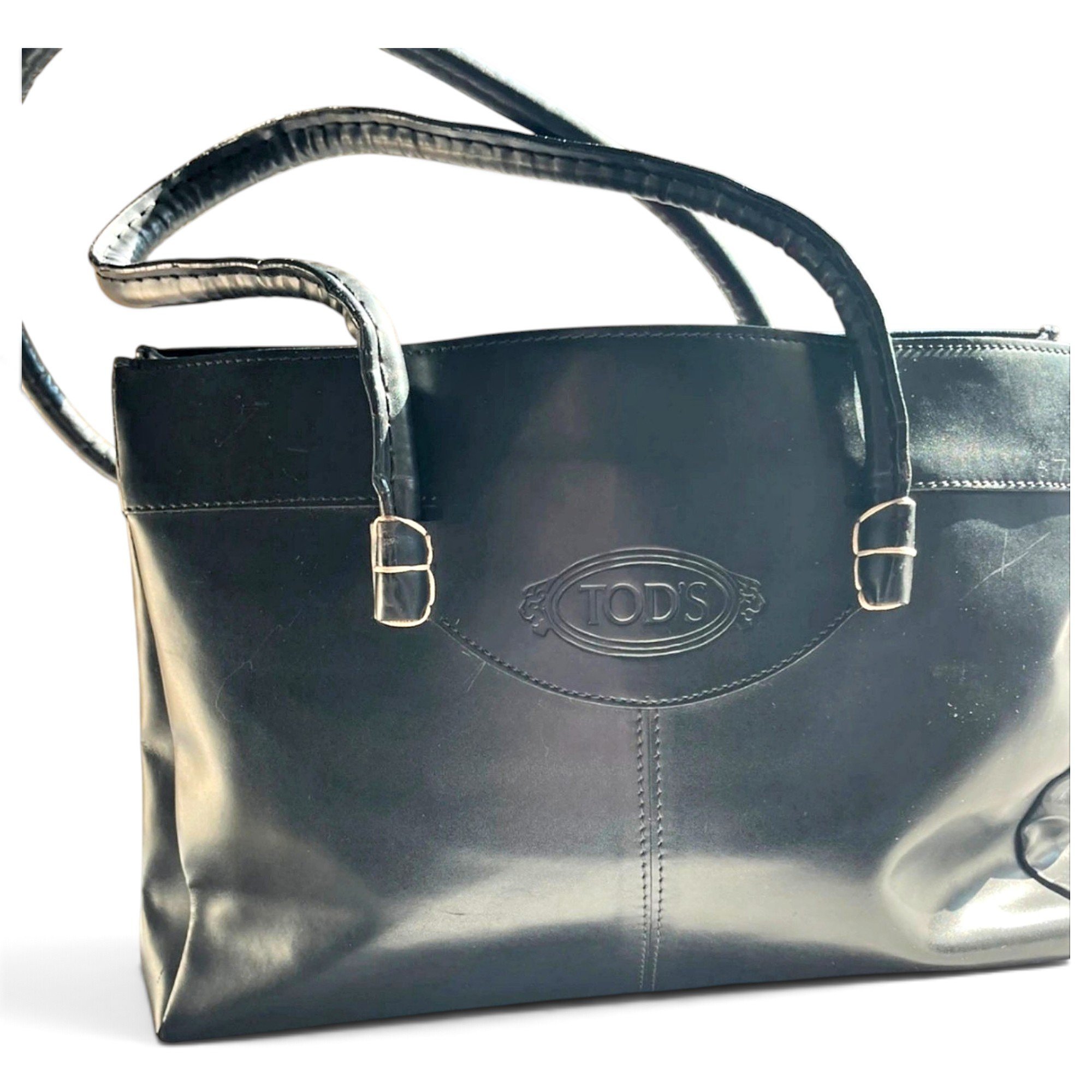 D Bag leather tote