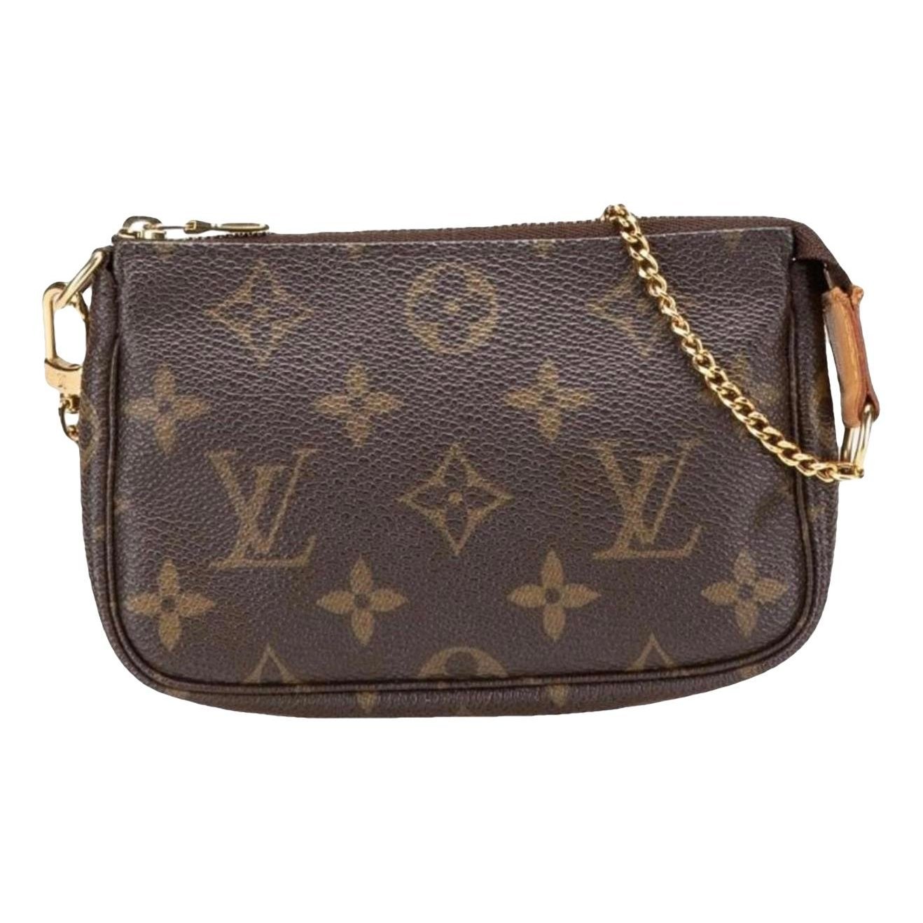 Pochette Accessoire leather handbag