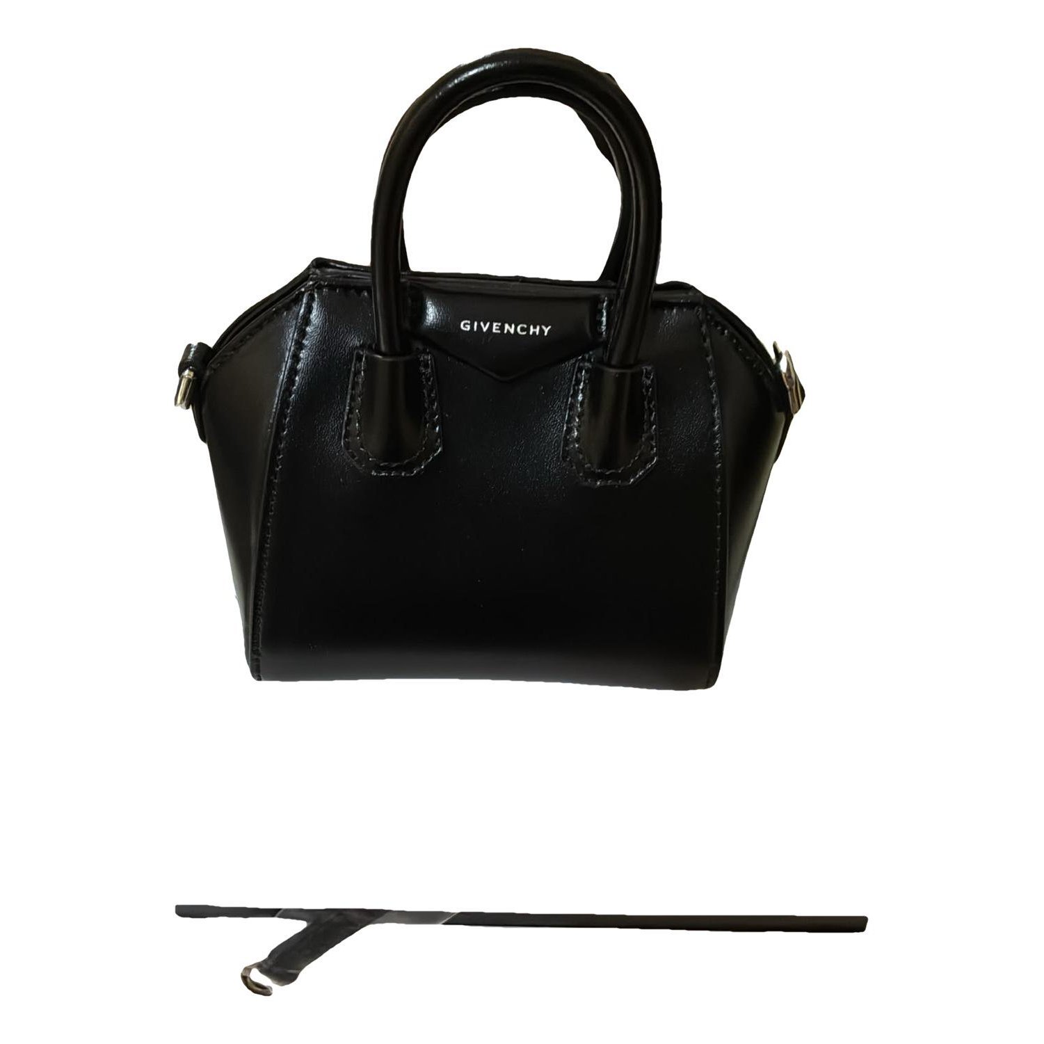 Antigona leather handbag