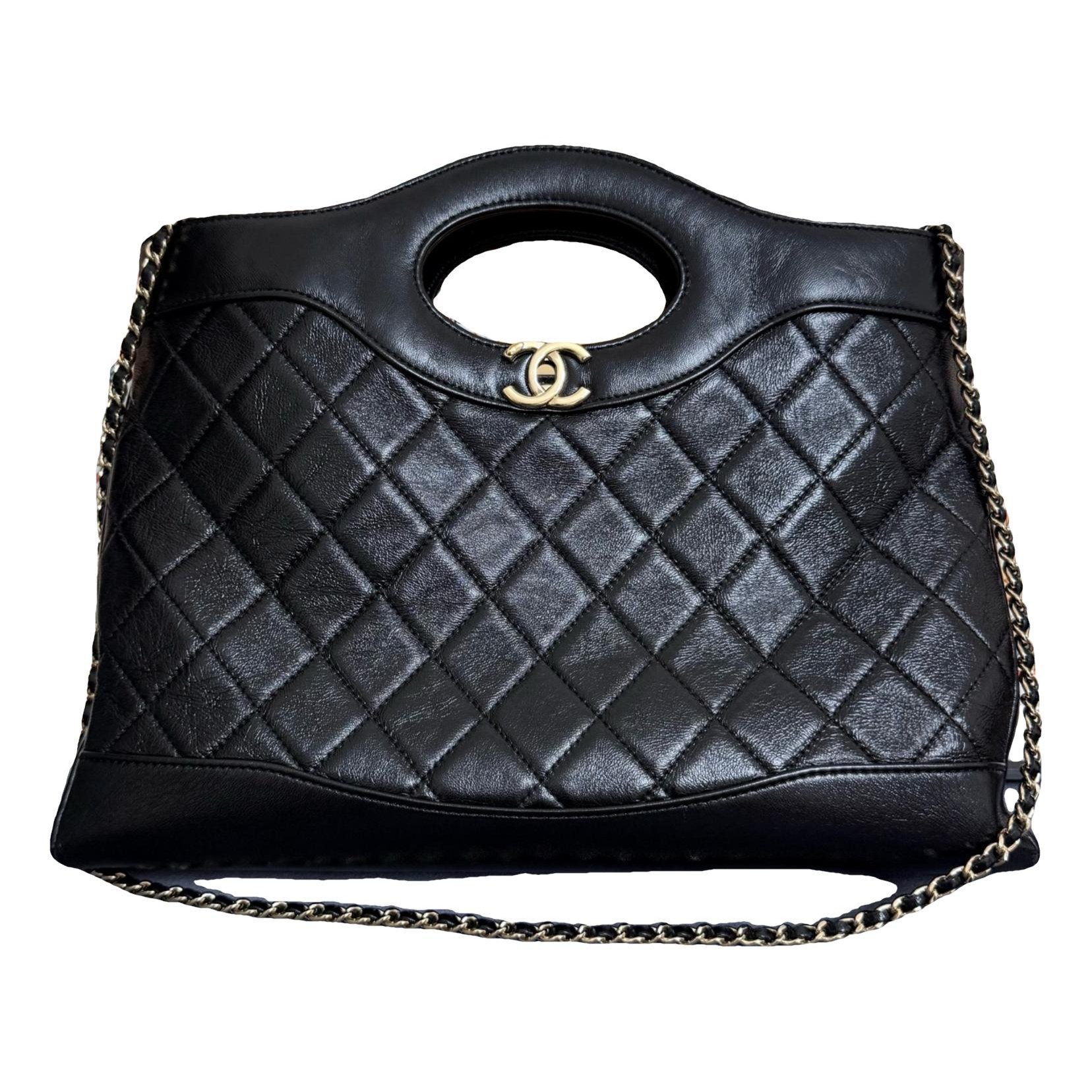 31 Vintage leather handbag