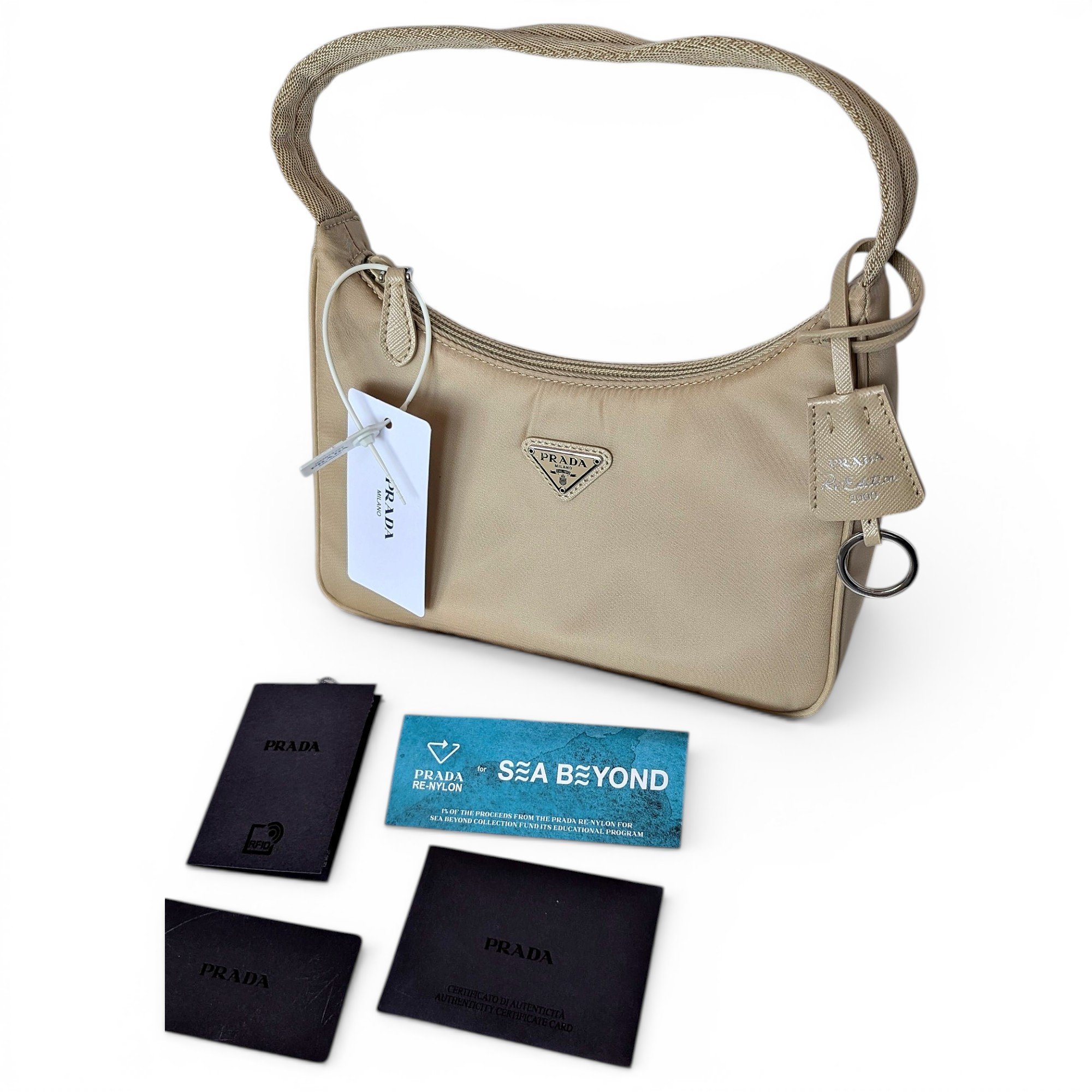Re-Edition 2000 handbag