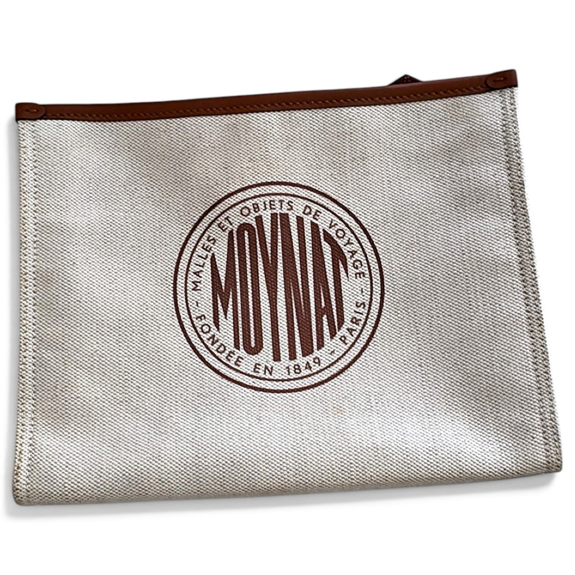 Cloth clutch bag