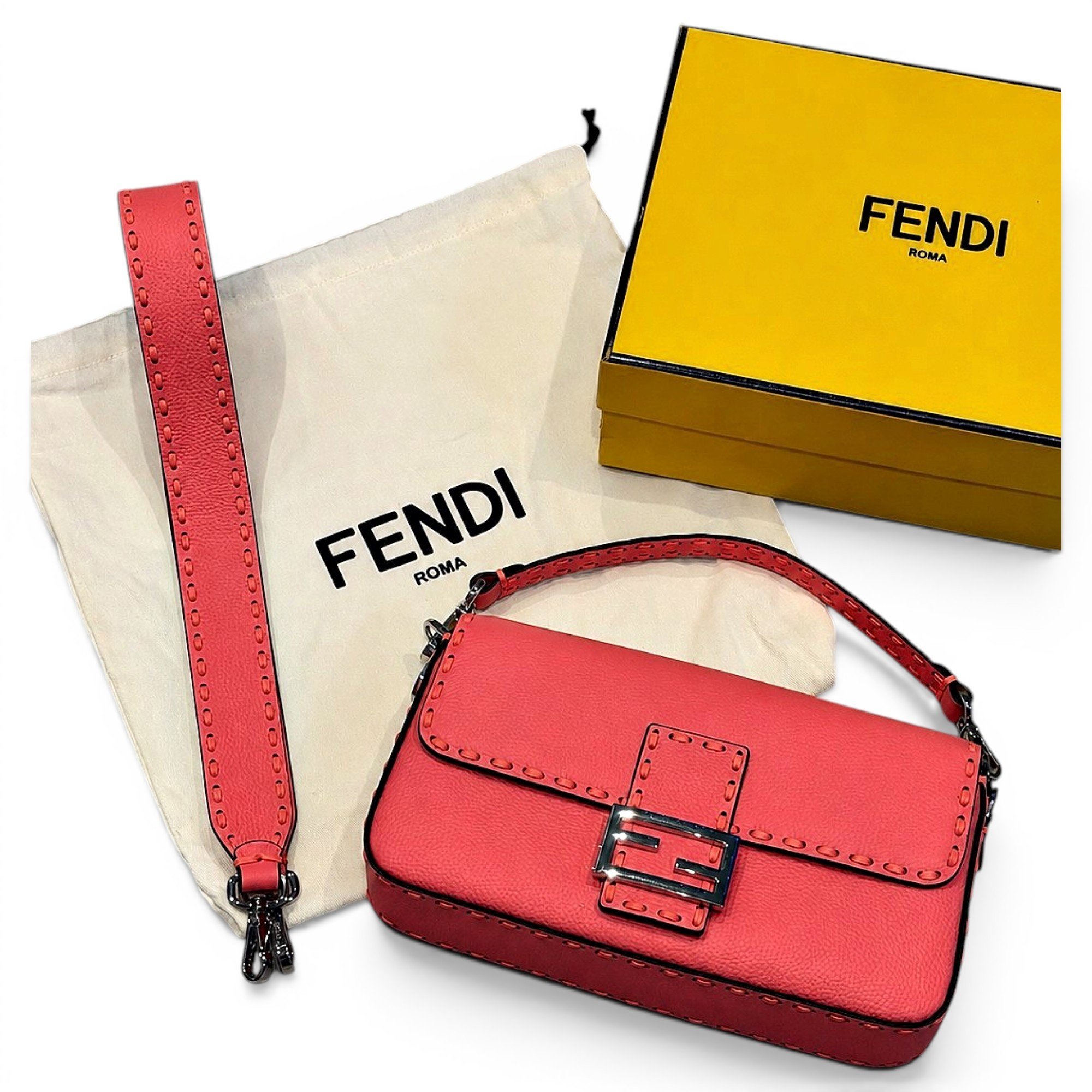 Baguette leather handbag